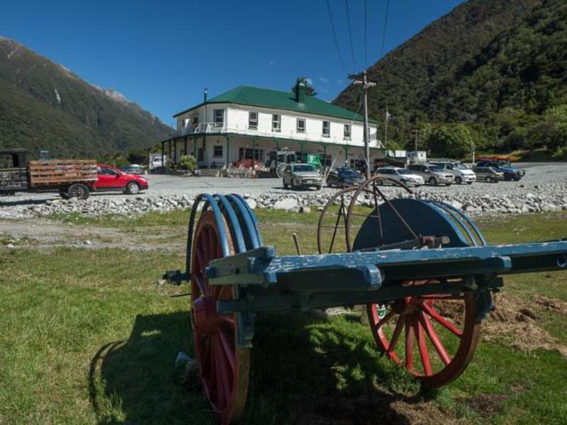 Otira Stagecoach Hotel Экстерьер фото