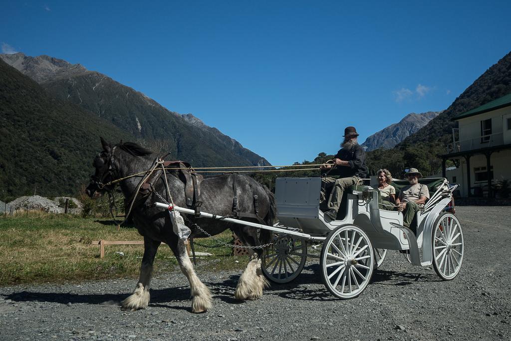 Otira Stagecoach Hotel Экстерьер фото